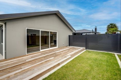 Photo of property in 3a Pembroke Street, Taradale, Napier, 4112