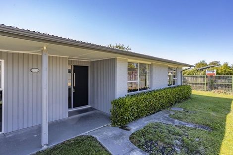 Photo of property in 4 Coates Place, Rangiora, 7400