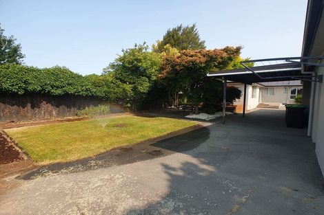 Photo of property in 37 Acacia Avenue, Upper Riccarton, Christchurch, 8041