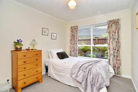 Photo of property in 15 Autumn Place, Mairehau, Christchurch, 8052