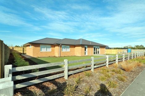 Photo of property in 10 Keeper Close, Woodend, 7610