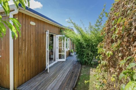 Photo of property in 8 Laycock Road, Tairua, 3508