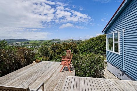 Photo of property in 10 Monowai Road, Johnsonville, Wellington, 6037