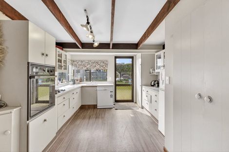 Photo of property in 229 Beacon Point Road, Wanaka, 9305