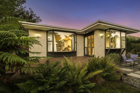 Photo of property in 55 Oriana Crescent, Hornby, Christchurch, 8042