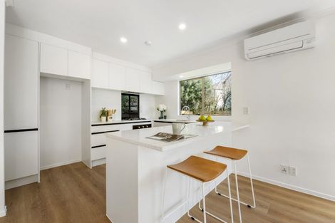 Photo of property in 6/17 Matata Street, Blockhouse Bay, Auckland, 0600