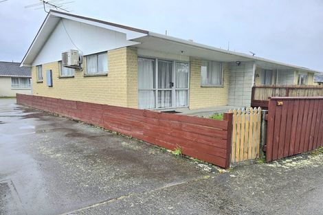 Photo of property in 3/16 Riverbank Street, Ebdentown, Upper Hutt, 5018