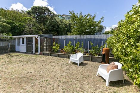 Photo of property in 175 Coutts Street, Rongotai, Wellington, 6022