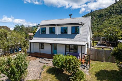 Photo of property in 309 Rarangi Beach Road, Rarangi, Blenheim, 7273