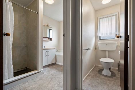 Photo of property in 1 Waddell Lane, Avondale, Christchurch, 8061