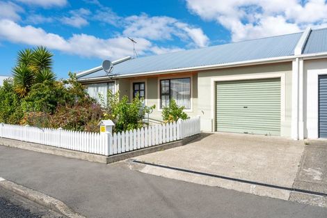 Photo of property in Balmoral Park, 12/31 Eastbourne Street, Caversham, Dunedin, 9012