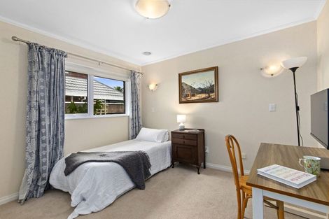 Photo of property in 31b Wai-iti Crescent, Woburn, Lower Hutt, 5010