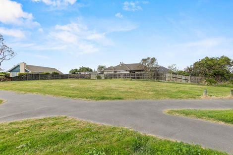 Photo of property in 38 Bexley Road, Aranui, Christchurch, 8061
