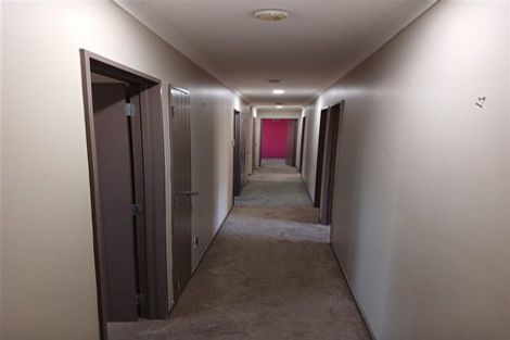 Photo of property in 41 Mt Lebanon Crescent, The Gardens, Auckland, 2105