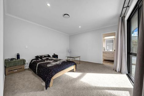 Photo of property in 26 Peacock Place, Pokeno, 2402