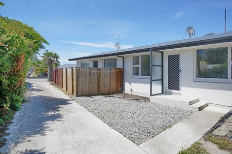 Photo of property in 2/123 Hills Road, Edgeware, Christchurch, 8013