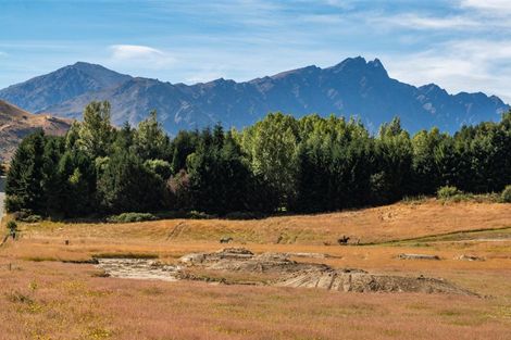 Photo of property in 12 Fitzpatrick Road, Dalefield, Queenstown, 9371