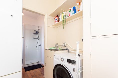 Photo of property in 64 Great North Road, Saint Johns Hill, Whanganui, 4500