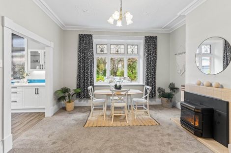 Photo of property in 241 Bay View Road, Saint Clair, Dunedin, 9012