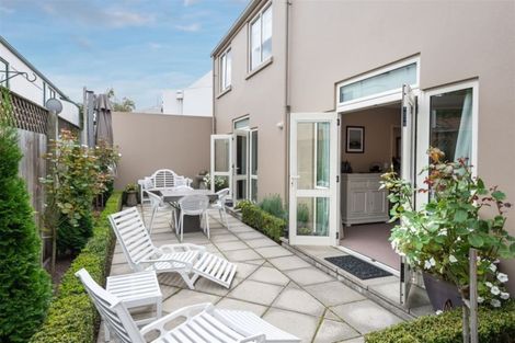 Photo of property in 43 Carlton Mill Road, Merivale, Christchurch, 8014