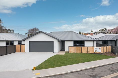 Photo of property in 7 Tapley Close, Halfway Bush, 9010