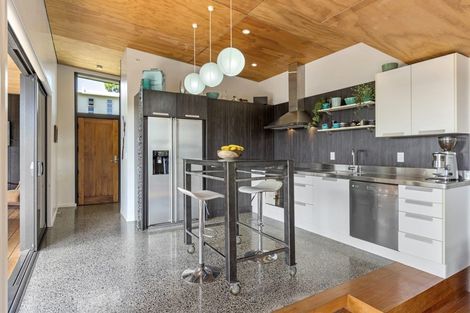 Photo of property in 21 Seabreeze Way, Raglan, 3225