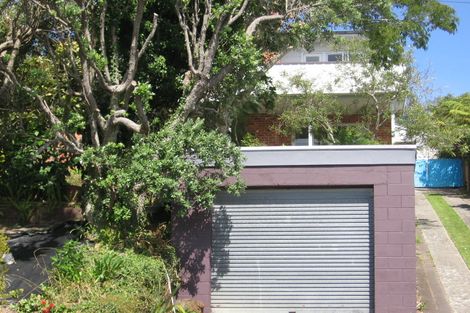 Photo of property in 82 Churchill Road, Murrays Bay, Auckland, 0630