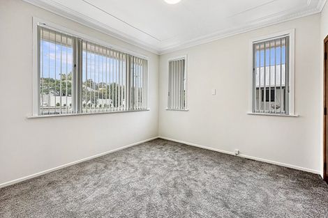 Photo of property in 29 Levonia Street, Morningside, Auckland, 1022