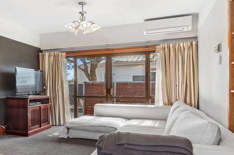 Photo of property in 49 Carnarvon Street, Linwood, Christchurch, 8062