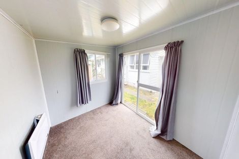 Photo of property in 59 Kowhai Street, Castlecliff, Whanganui, 4501