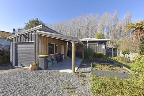 Photo of property in 96 Kainga Road, Kainga, Christchurch, 8083