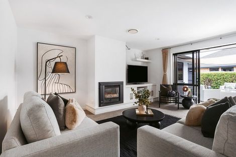 Photo of property in 14 Glenmonarch Place, Pyes Pa, Tauranga, 3112