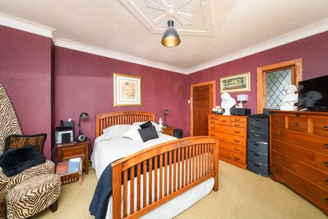 Photo of property in 497 Featherston Street, Roslyn, Palmerston North, 4414