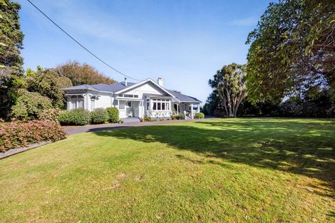 Photo of property in 16 Fairfield Road, Hawera, 4610
