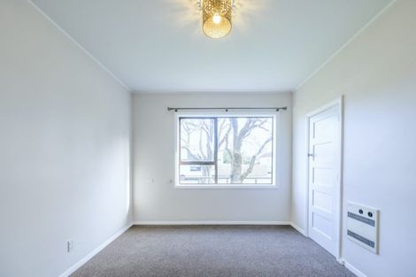 Photo of property in 17 Riley Crescent, Woolston, Christchurch, 8023