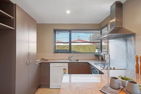 Photo of property in 86 Selwyn Street, Somerfield, Christchurch, 8024