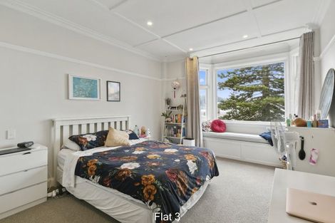 Photo of property in Coburn House, 246 Oriental Parade, Oriental Bay, Wellington, 6011