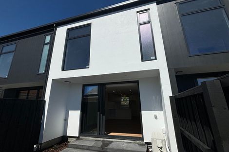 Photo of property in 4/9 Whittington Avenue, Woolston, Christchurch, 8023