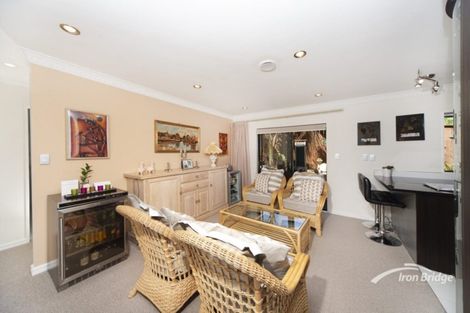 Photo of property in 42a William Souter Street, Forrest Hill, Auckland, 0620