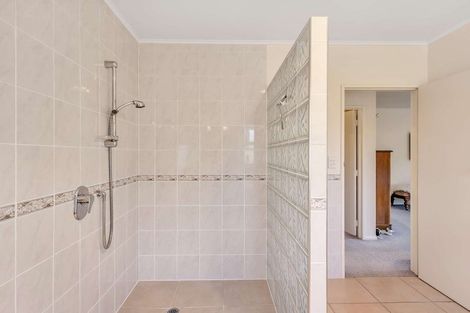 Photo of property in 70 Nilgiri Road, Poraiti, Napier, 4182