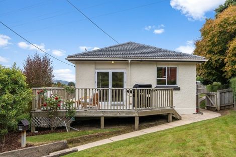 Photo of property in 277 Helensburgh Road, Helensburgh, Dunedin, 9010