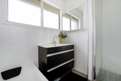 Photo of property in 12 Tiari Place, Mangere East, Auckland, 2024