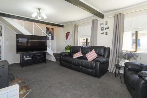 Photo of property in 247 Bellevue Road, Bellevue, Tauranga, 3110