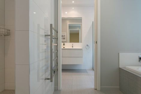 Photo of property in 739 Acacia Bay Road, Acacia Bay, Taupo, 3330