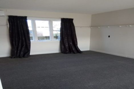 Photo of property in 15 Owles Terrace, New Brighton, Christchurch, 8061