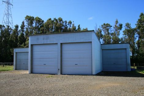 Photo of property in 550 Mountain Road, Lepperton, New Plymouth, 4373