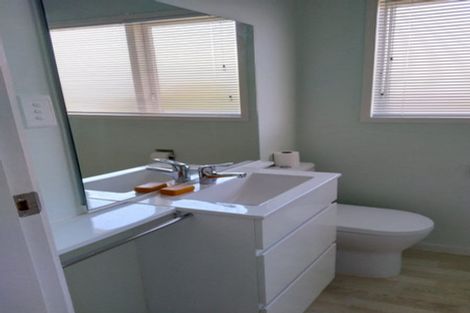 Photo of property in 20a Acacia Avenue, Maungaraki, Lower Hutt, 5010