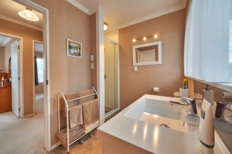 Photo of property in 55 Acacia Street, Kelvin Grove, Palmerston North, 4414