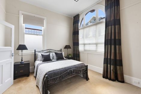 Photo of property in 29 Queen Street, New Plymouth, 4310