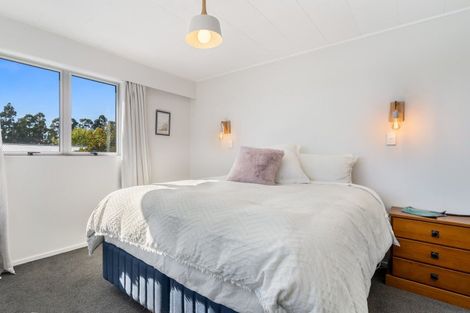 Photo of property in 8 Home Street, Winton, 9720